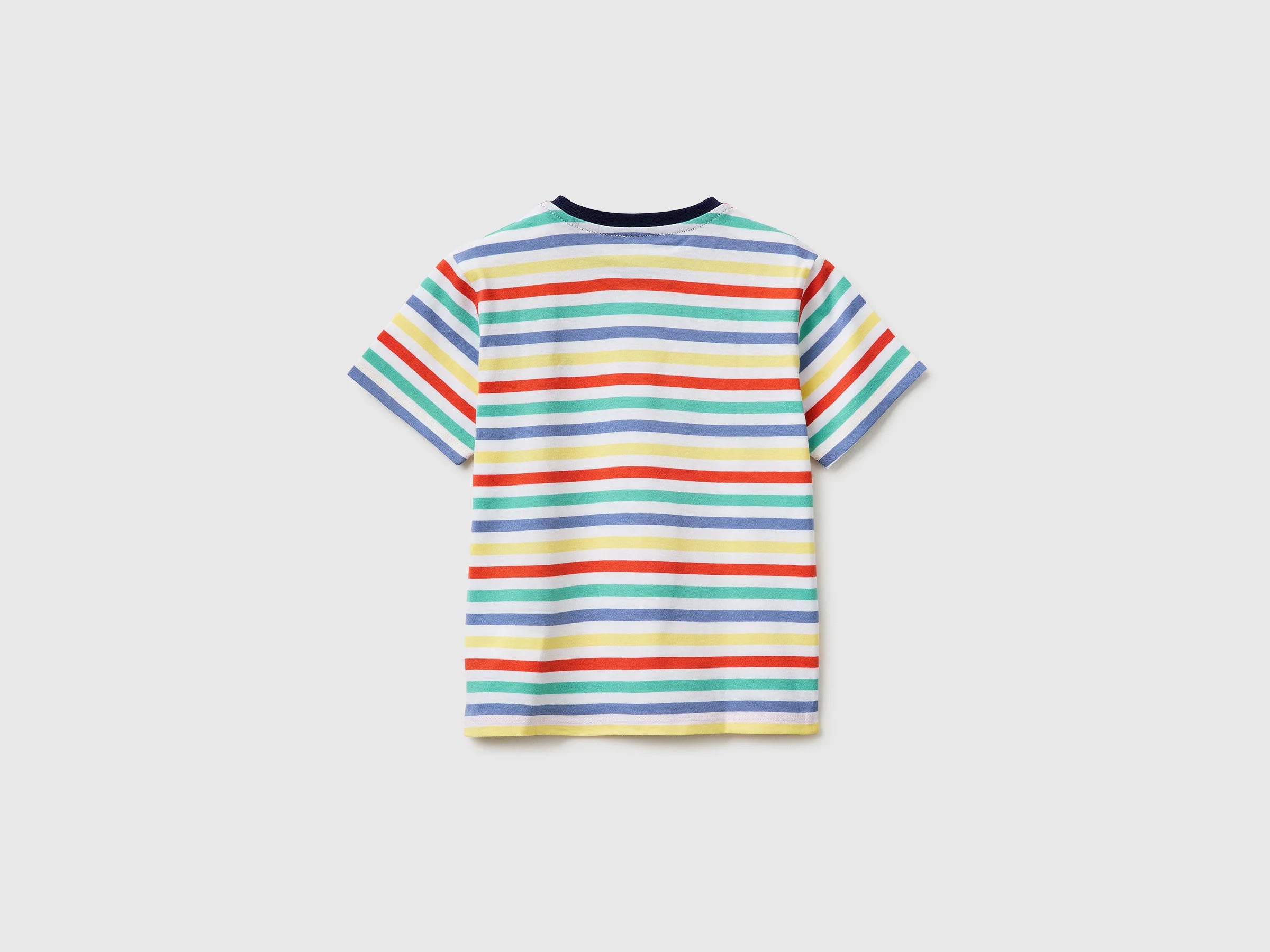 Camiseta infantil de rayas multicolor – United Colors of Benetton - Entrega Inmediata
